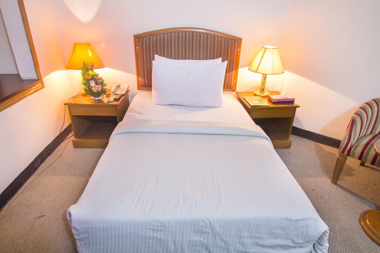 Hotel Swiss Park 다카 외부 사진