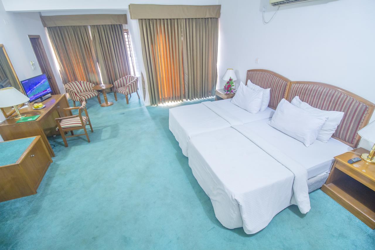Hotel Swiss Park 다카 외부 사진